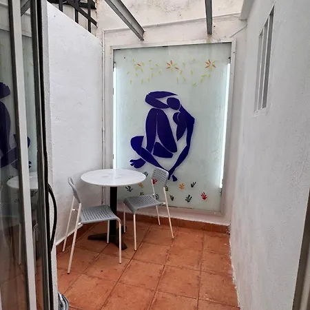 Gran Loft En Planta Baja En El Centro De Valencia