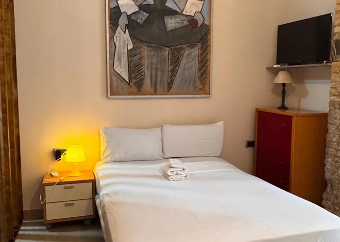 Gran Loft En Planta Baja En El Centro De Lägenhet